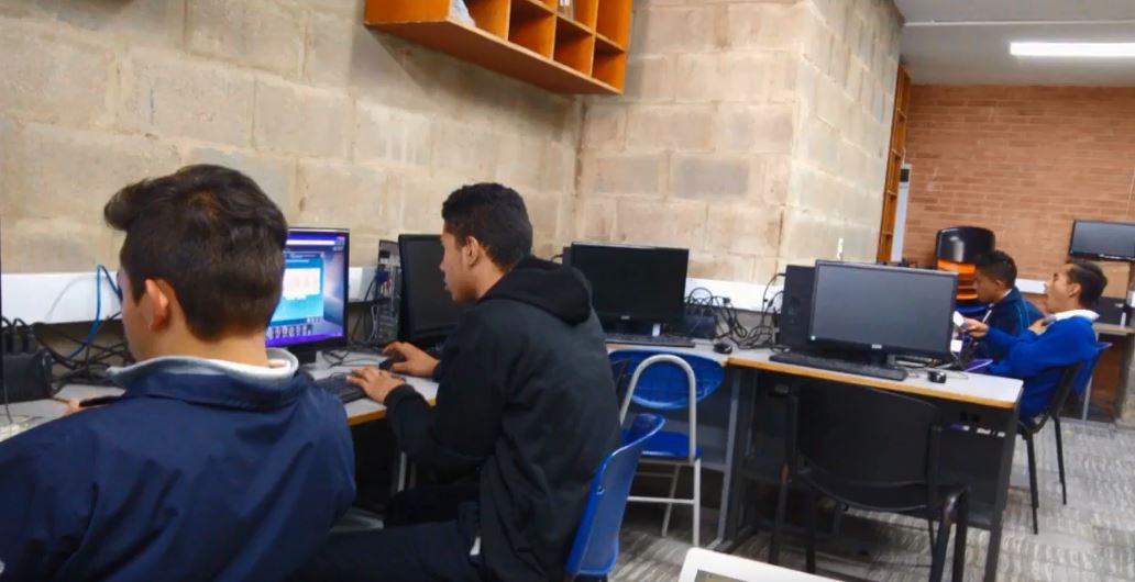 Imagen Experiencia Academia SED CISCO -  Colegio Friedrich Naumann