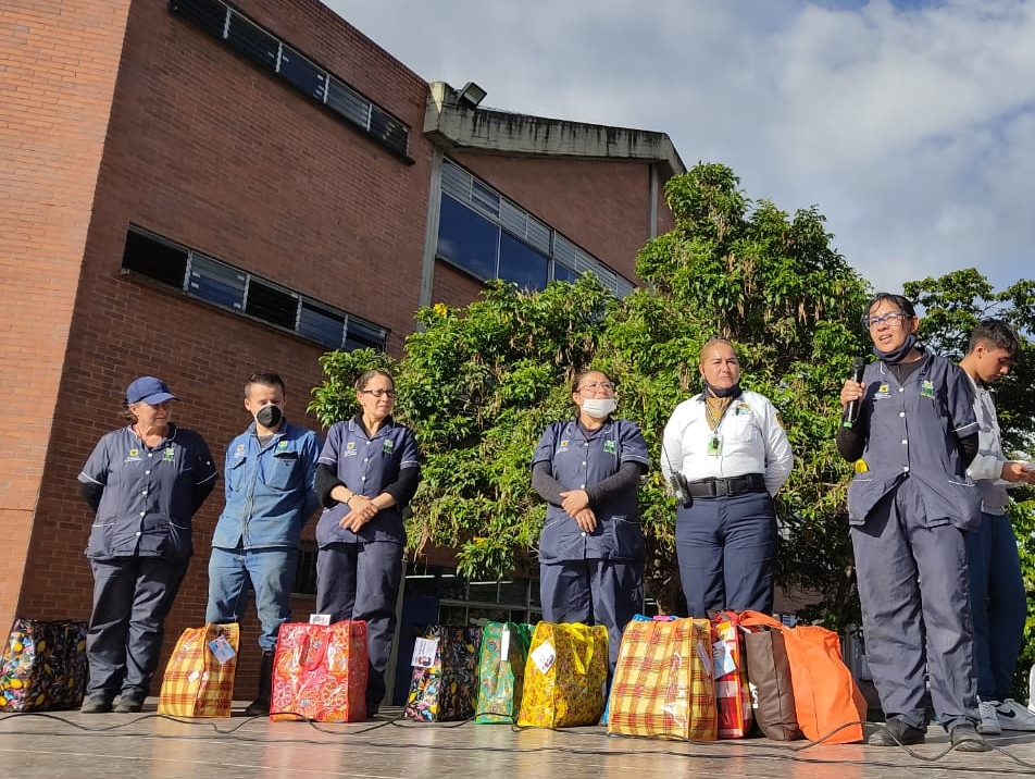 DIA DEL TRABAJADOR Jornada Tarde