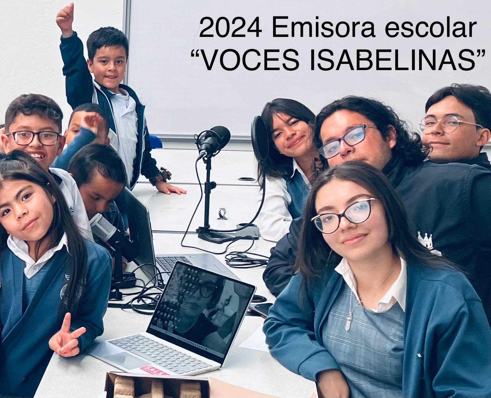 Emisora escolar VOCES ISABELINAS