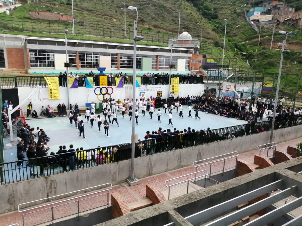 Colegio el Tesoro de la Cumbre (IED) (283)