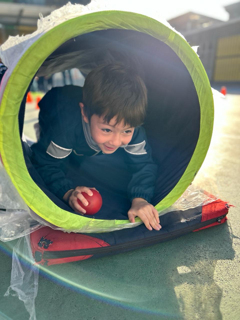 Emisora escolar VOCES ISABELINAS