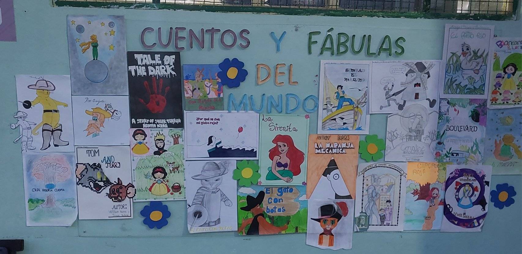 Mural Cuentos y Fábulas del Mundo 