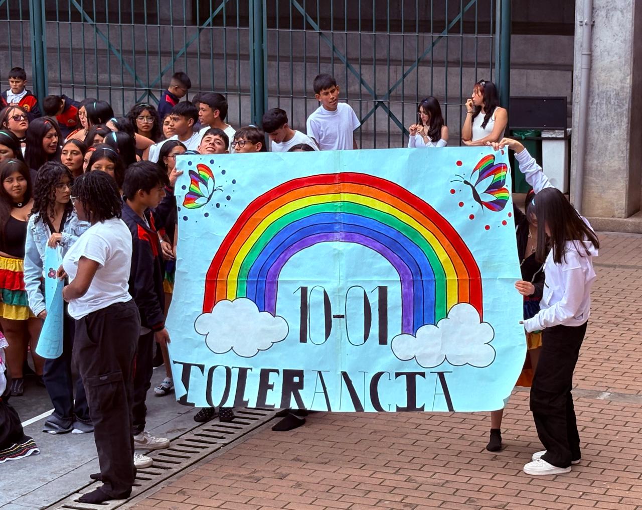 Izada de bandera sobre los valores