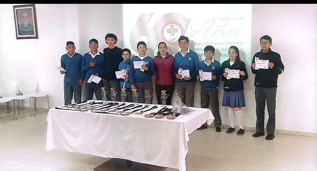 "Un esfuerzo compartido que refleja talento y unión entre los estudiantes."